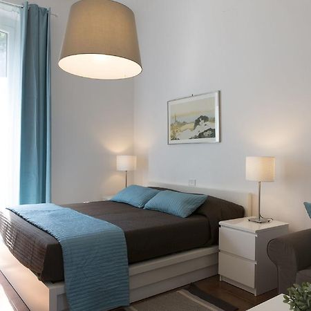 Fashion37 Apartment Milano Rum bild